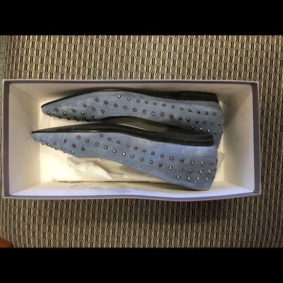 NWT - VIC leather and suede flats - Picture 4 of 7